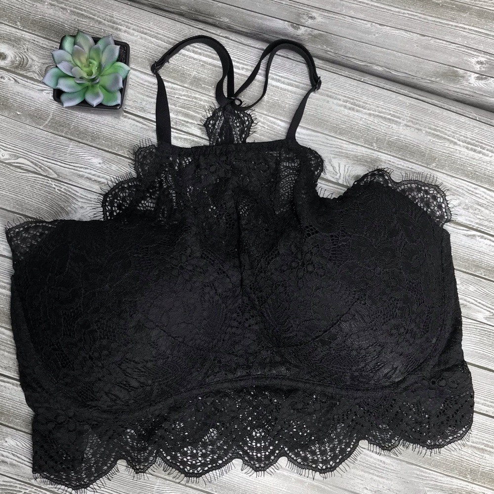 Pink Victoria’s Secret high neck black bralette M